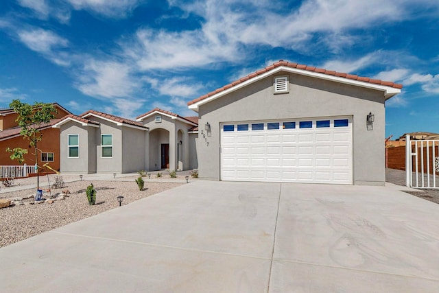 view of front facade with a garage