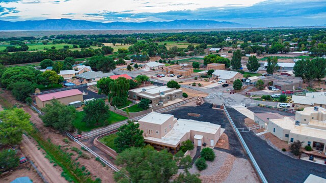 bird's eye view with a mountain view