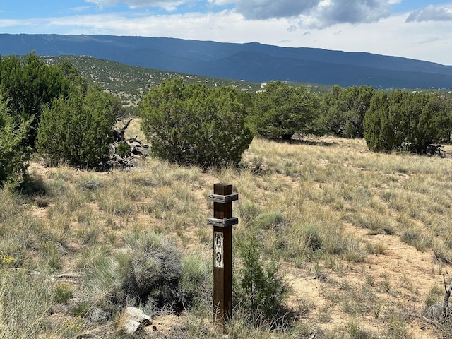 Listing photo 3 for 1 Gold Mine Trl, Sandia Park NM 87047