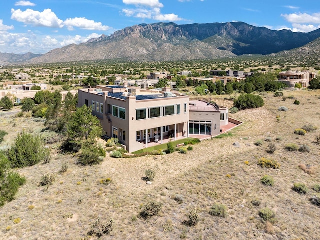 bird's eye view featuring a mountain view