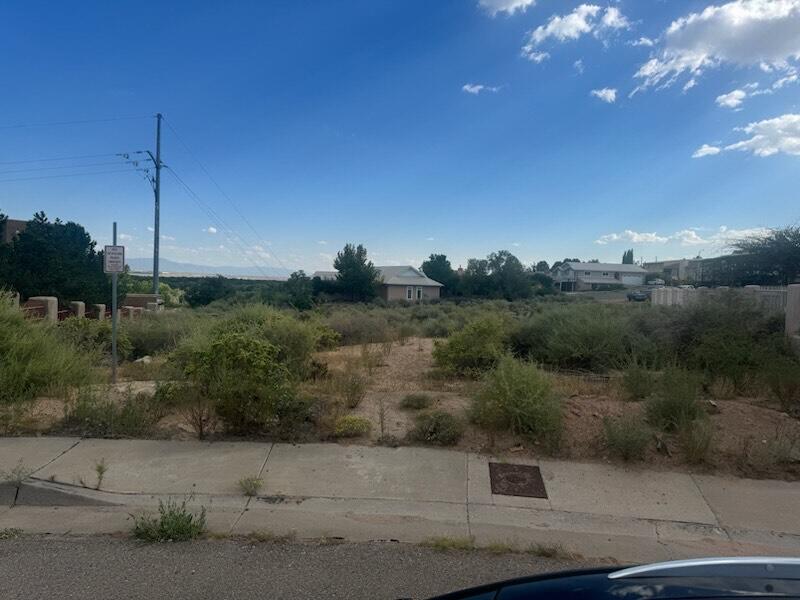 1802 Calle Del Vis NW, Albuquerque, NM 87105 - photo 2
