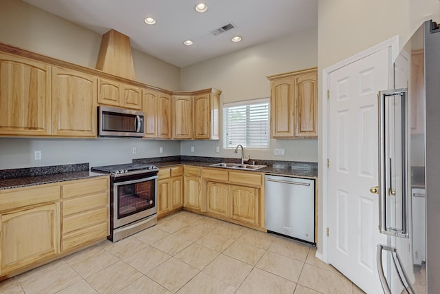 4629 Spanish Sun Ave NE, Albuquerque, NM 87109 - kitchen with a sink, light brown cabinets, appliances with stainless steel finishes, and visible vents
