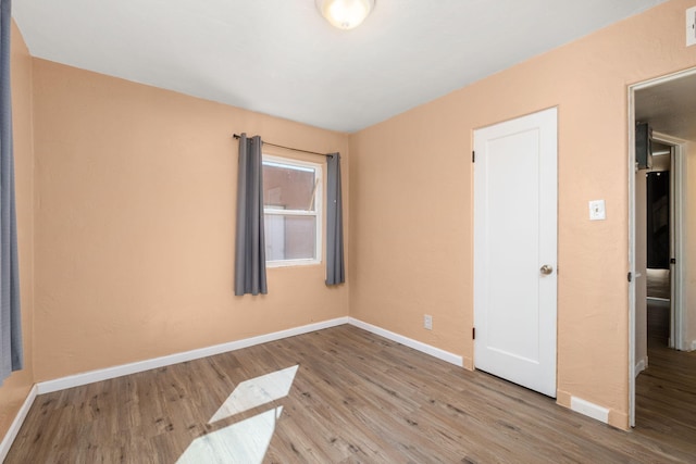 empty room featuring light hardwood / wood-style flooring