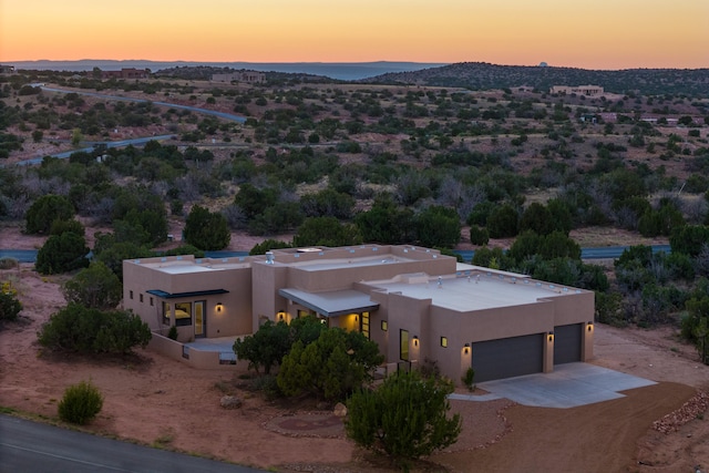 view of aerial view at dusk