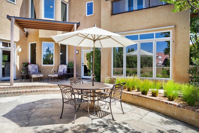 view of patio / terrace with outdoor dining space