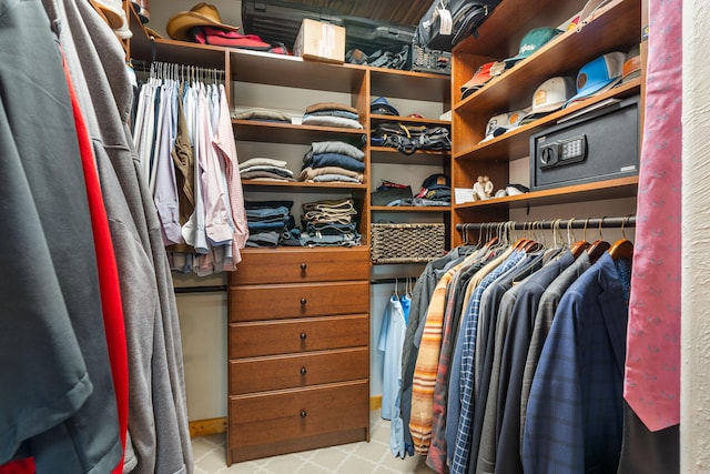 view of walk in closet