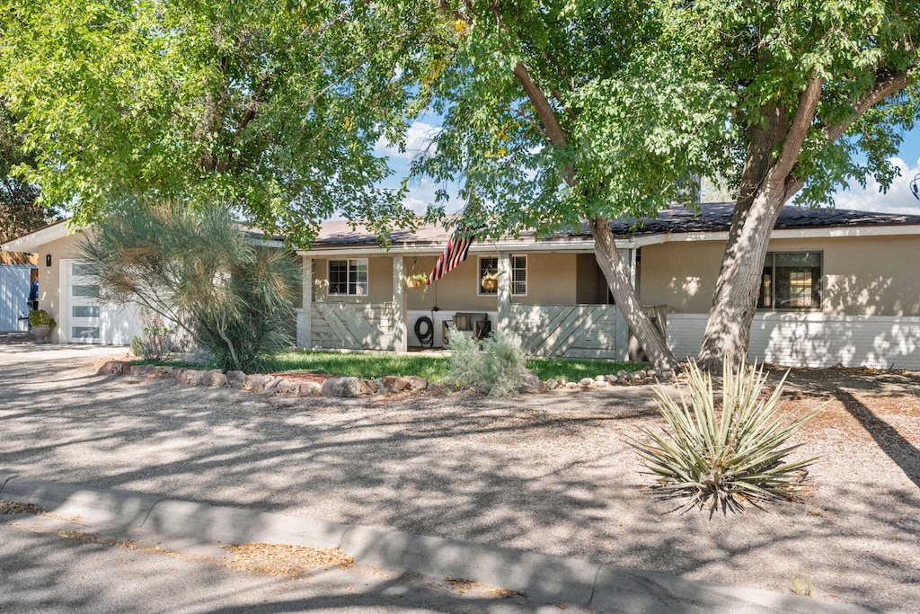 view of single story home