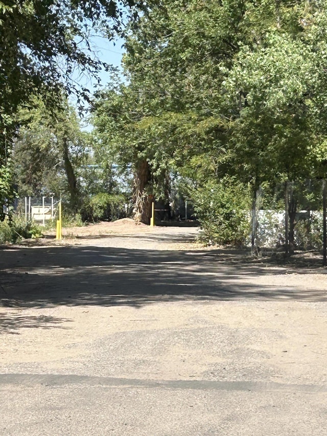 835 Armijo Rd SW, Albuquerque, NM 87105 - photo 3