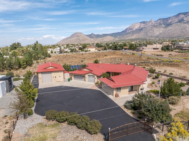 bird's eye view featuring a mountain view