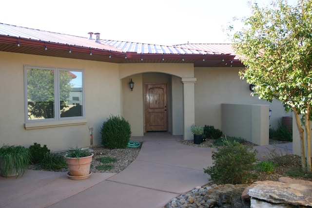 view of property entrance