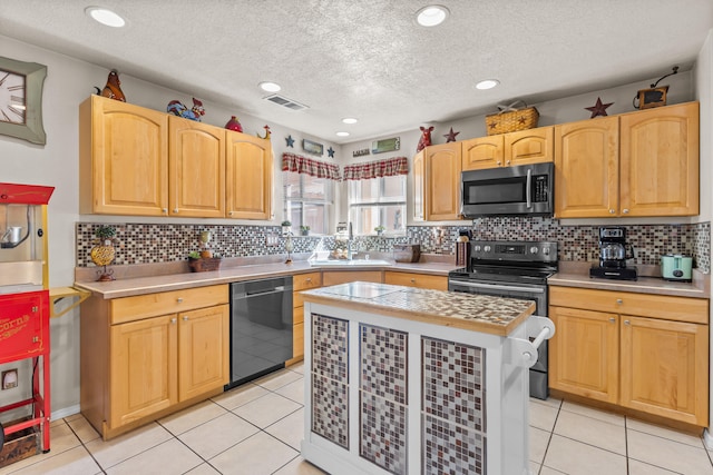 kitchen with black appliances, sink, a kitchen island, backsplash, and a textured ceiling