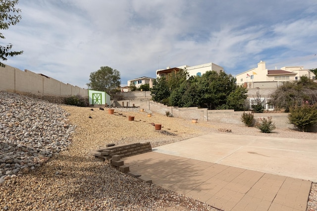 4508 Stockbridge Ave NW, Albuquerque, NM 87120 - view of yard with a patio
