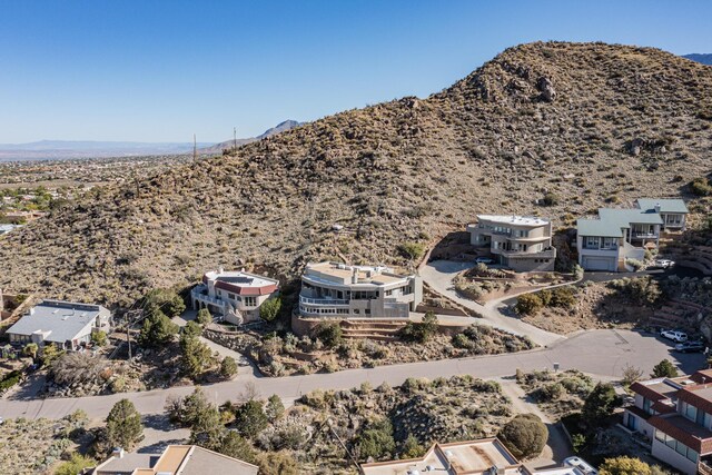 bird's eye view featuring a mountain view