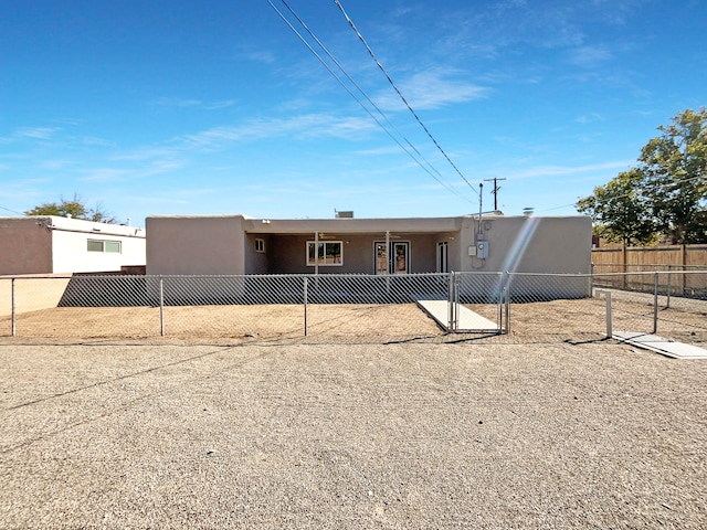 view of front of house