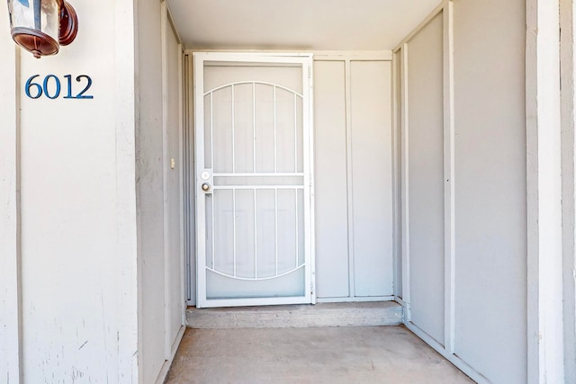 view of doorway to property