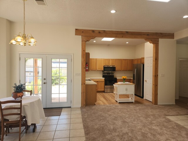 interior details featuring a mountain view