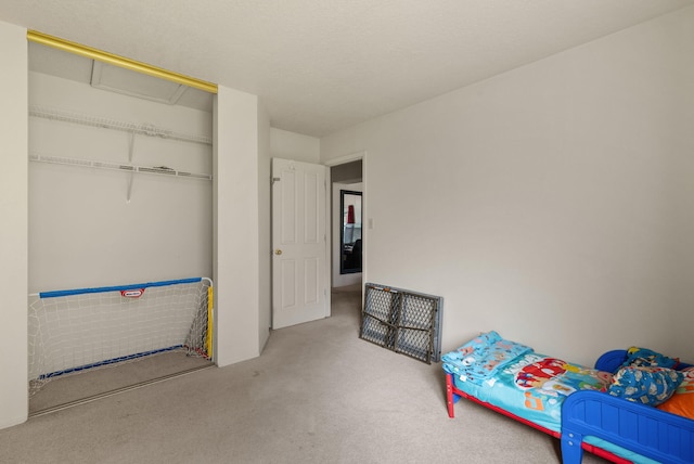 bedroom with a closet