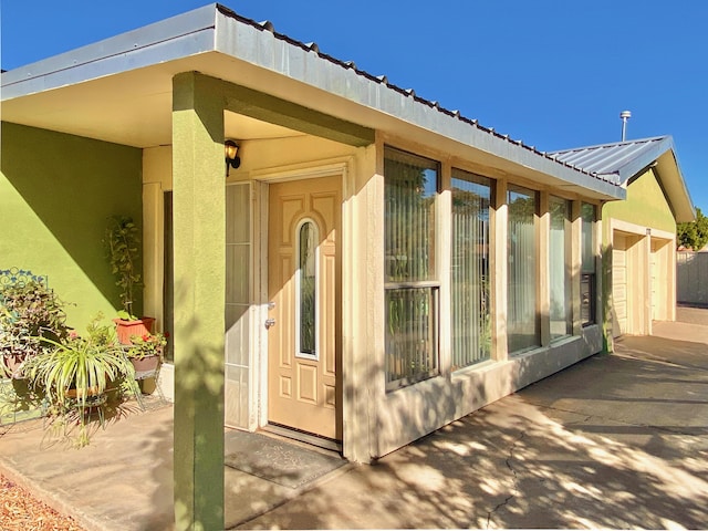 view of property entrance