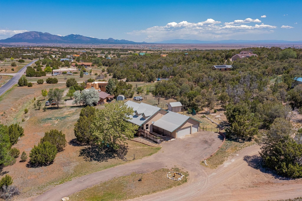 bird's eye view with a mountain view