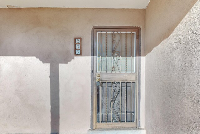 view of property entrance