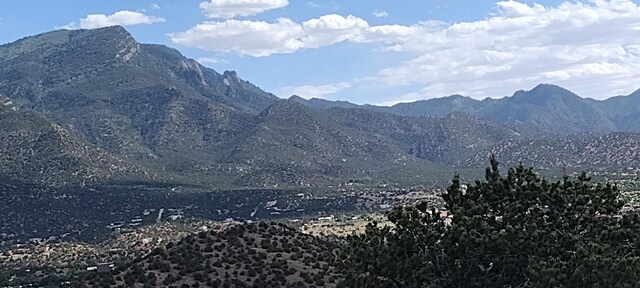 53 Camino De Las Brisas, Placitas, NM 87043