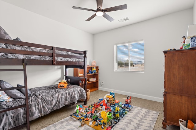 bedroom with ceiling fan