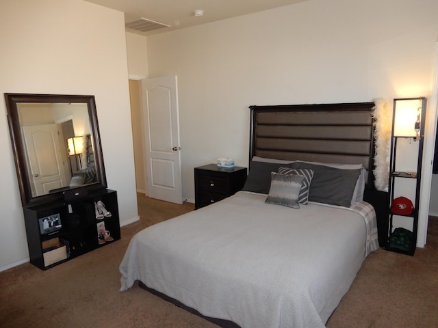 bedroom featuring carpet floors