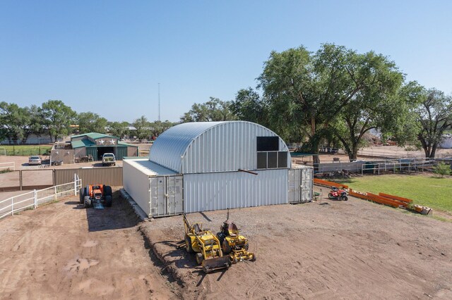170 Esperanza Dr, Bosque Farms, NM 87068 - view of pole building featuring an exterior structure