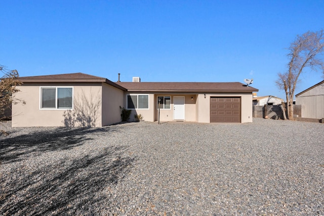 view of front facade featuring a garage