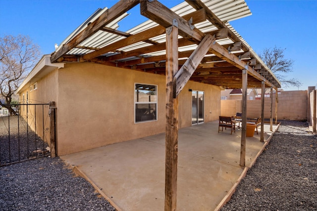 view of patio featuring a pergola