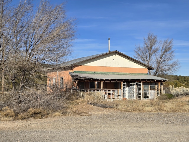 view of front of house