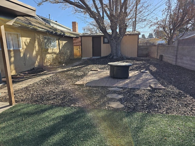 view of yard with a patio