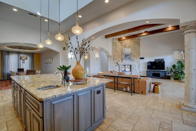 interior details with an inviting chandelier