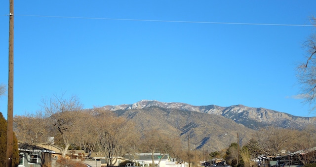 9006 Woodland Ave NE, Albuquerque, NM 87112 - view of mountain feature