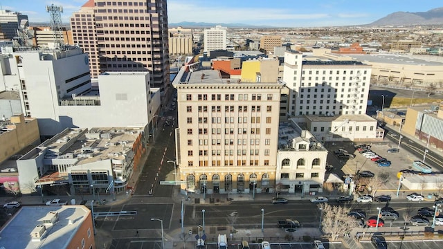 bird's eye view featuring a mountain view