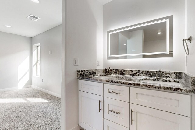13601 Covered Wagon Ave SE, Albuquerque, NM 87123 - bathroom featuring vanity