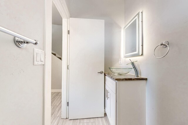 13601 Covered Wagon Ave SE, Albuquerque, NM 87123 - exterior space with stucco siding