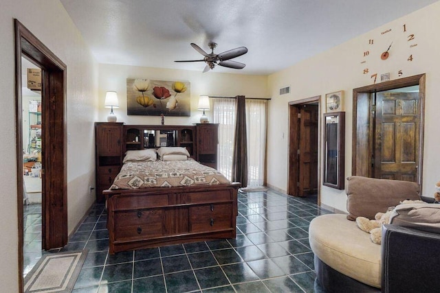 bedroom with ceiling fan