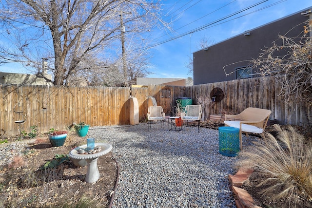 view of yard featuring a patio area