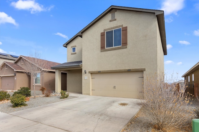 view of front property featuring a garage