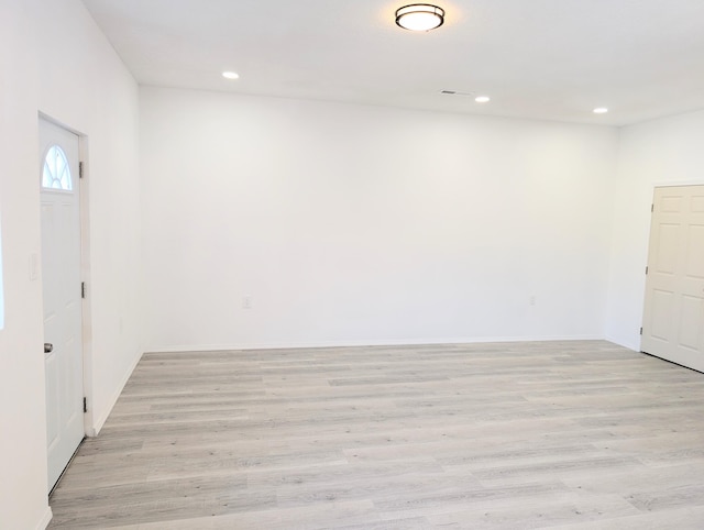 140 65th St NW, Albuquerque, NM 87105 - empty room featuring light wood-style flooring, recessed lighting, and baseboards