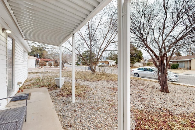 view of yard featuring a patio