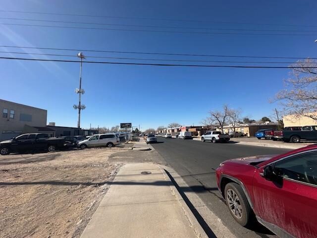 8520 Trumbull Ave SE, Albuquerque, NM 87108 - photo 6