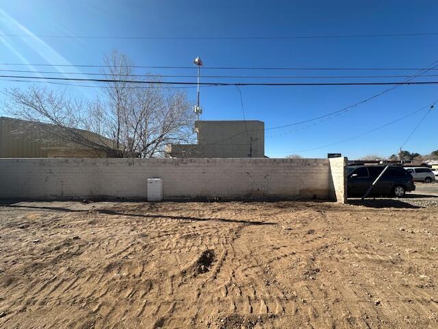 8520 Trumbull Ave SE, Albuquerque, NM 87108 - photo 4