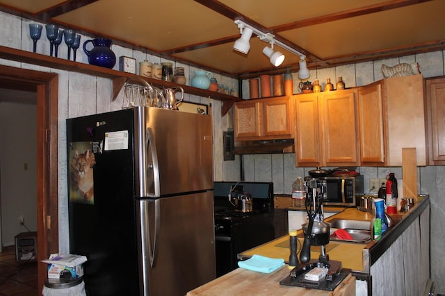 kitchen with appliances with stainless steel finishes