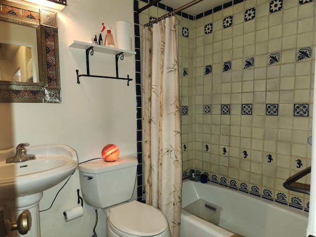 bathroom with toilet and shower / bathtub combination with curtain