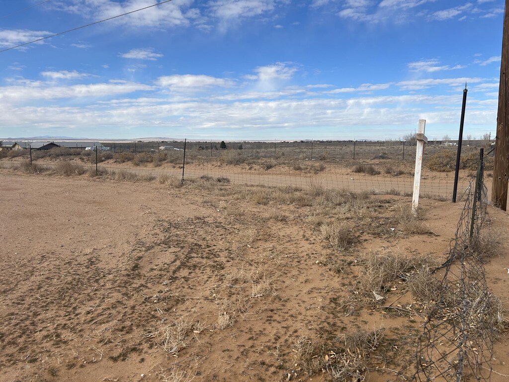 1 Dusty Rose Ln, Los Lunas, NM 87031 - photo 2
