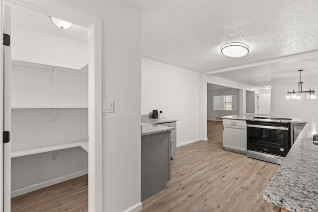 925 Avenida Estrellita NE, Albuquerque, NM 87110 - photo 16