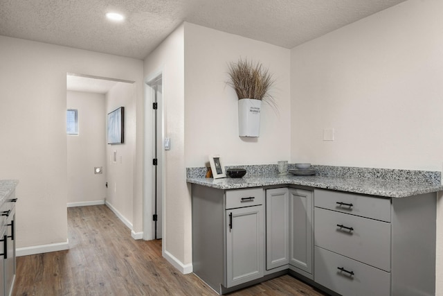 925 Avenida Estrellita NE, Albuquerque, NM 87110 - photo 12