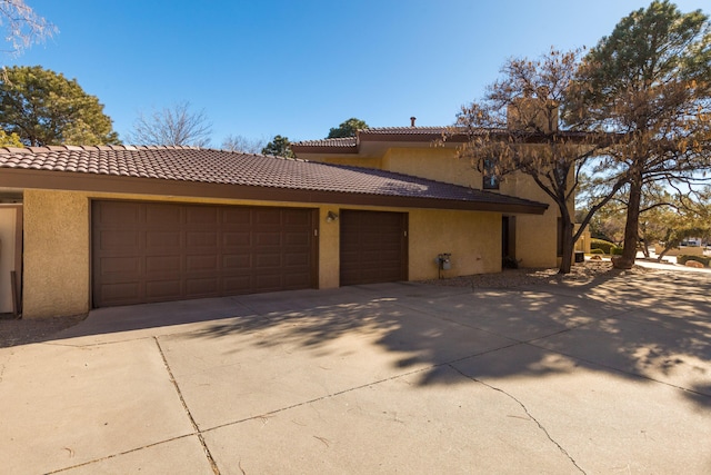 view of front of home featuring a garage